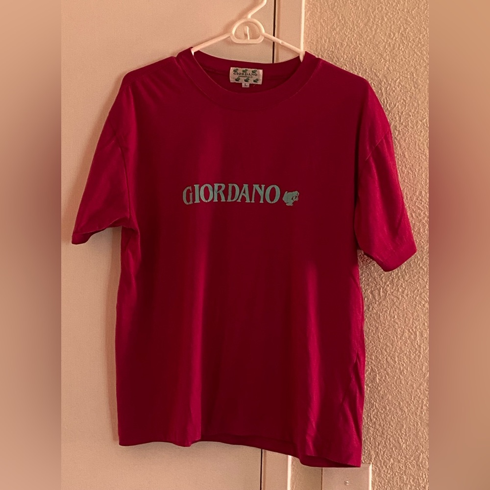 Giordano tee shirt